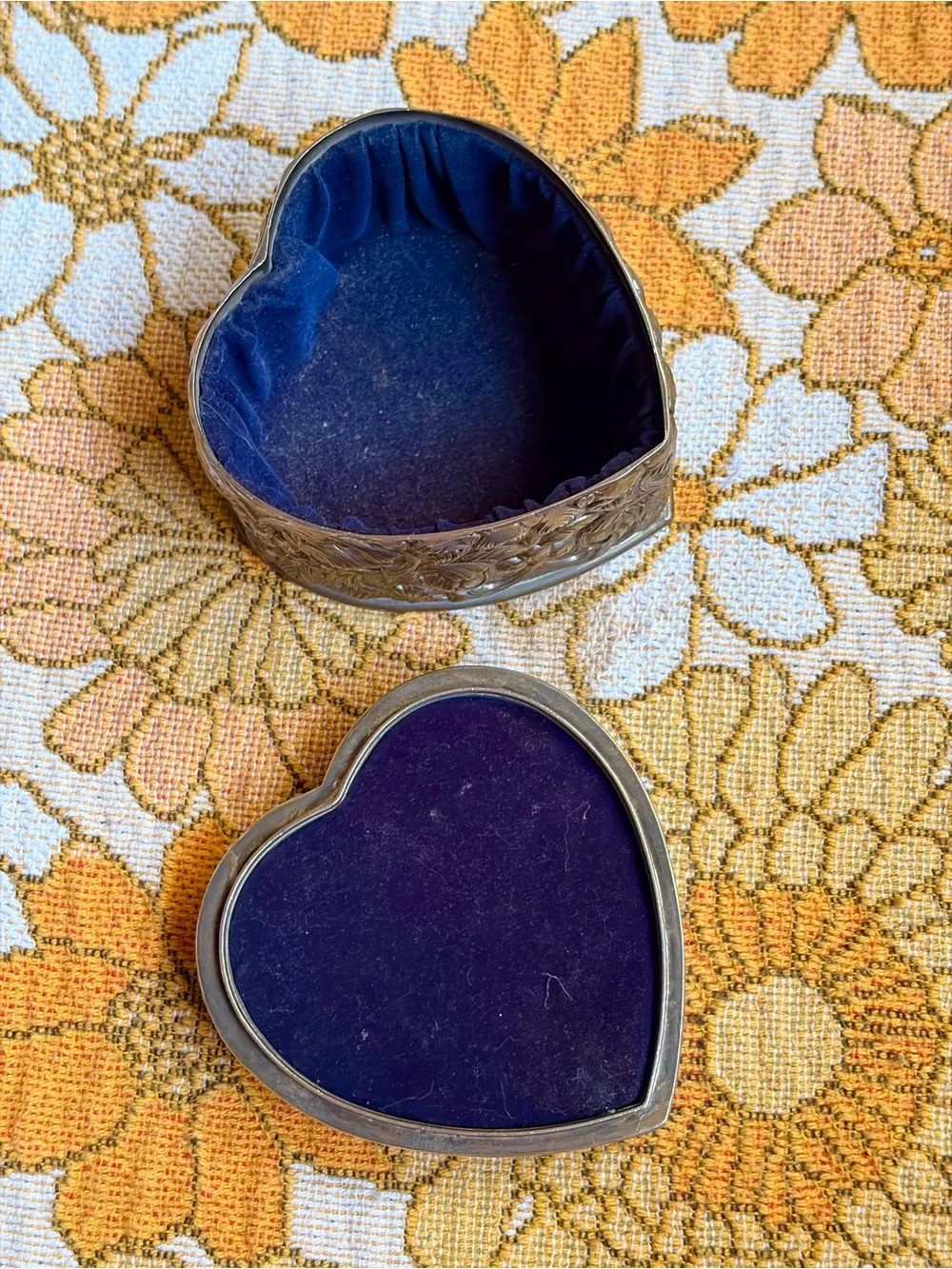 🧿✨ Vintage 1980s Silver Heart Trinket Box ✨🧿